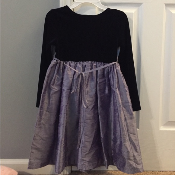 Girls Holiday Dreas - Picture 1 of 3